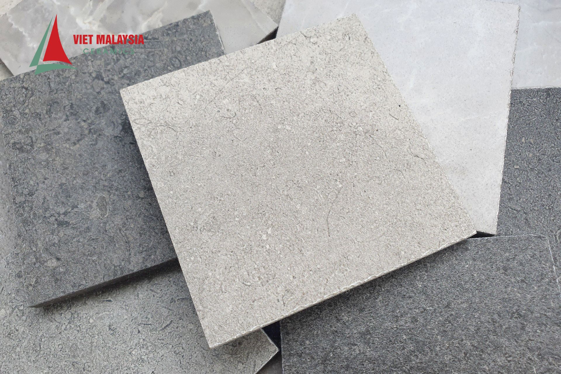 Hình 8: Gạch Châu Âu xương đặc có độ bền uốn và chịu lực cao.