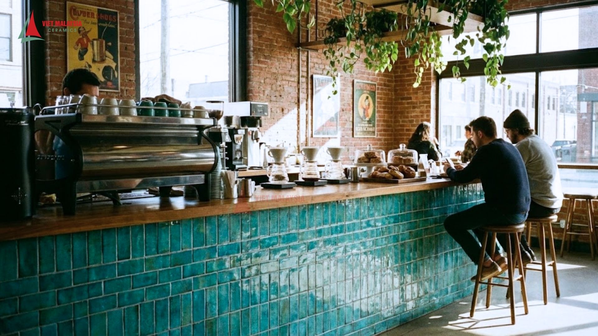 Quầy bar quán cà phê ốp mosaic gốm xanh ngọc